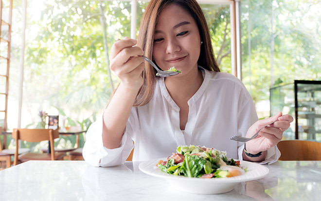 Bữa sáng đầy đủ dinh dưỡng giúp phòng tránh hạ đường huyết