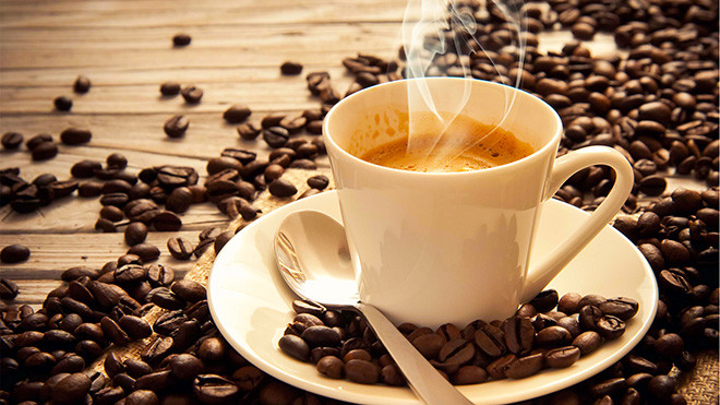 Hạn chế uống cà phê và các thực phẩm chứa Caffein sau phẫu thuật mũi