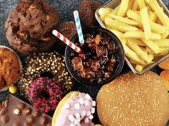 Người bệnh sau mổ tim cần hạn chế các thực phẩm chứa nhiều carbohydrate