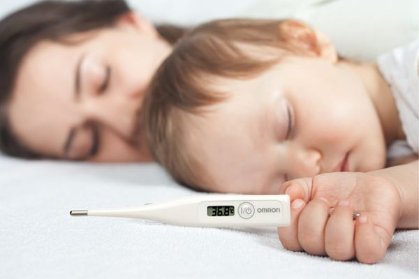 Nhận biết sớm các dấu hiệu bệnh tay chân miệng ở trẻ