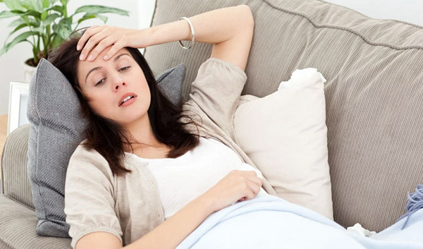 Tiền sản giật sau sinh và những nguy hiểm tiềm ẩn