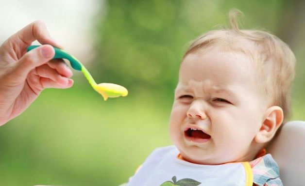 Bột ăn dặm cho bé thơm ngon dinh dưỡng? Loại nào tốt nhất?