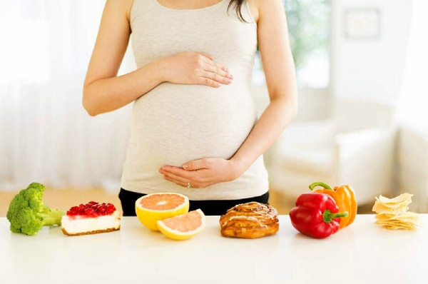 Chế độ dinh dưỡng cho phụ nữ có thai nhiễm độc thai nghén
