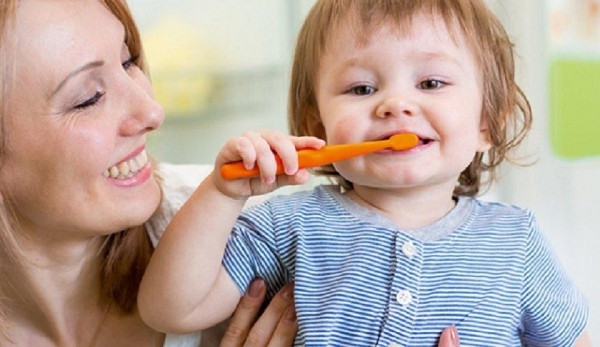 Giải đáp chi tiết: Trẻ bị sâu răng hàm có mọc lại không?