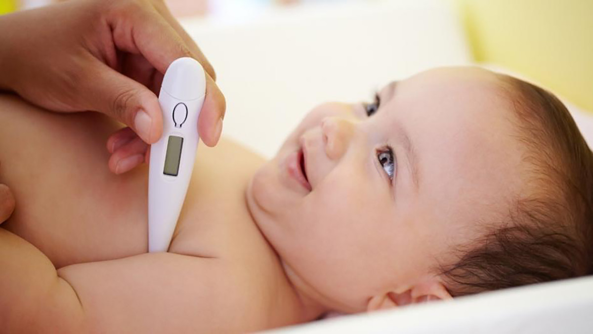 Tuyệt chiêu &#8220;giữ ấm&#8221; cho trẻ sơ sinh trong mùa hè giúp bé tránh ốm vặt