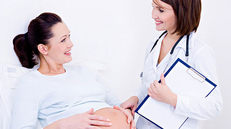Phân biệt nước ối và nước tiểu liệu có khó?