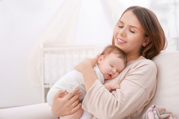 Kinh nghiệm ở cữ mùa đông cho mẹ sau sinh