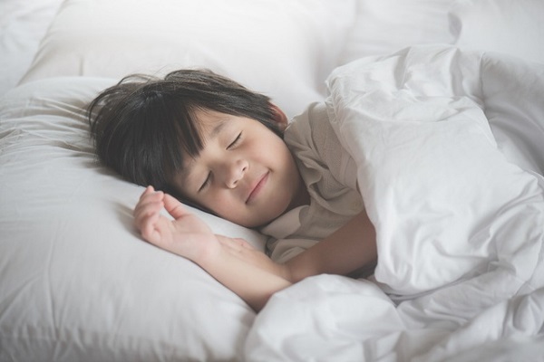 Mẹo giúp bé từ bỏ thức ăn nhanh