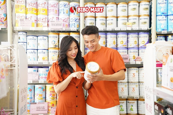 Trẻ bị sốt xuất huyết, ba mẹ cần xử lý như thế nào?