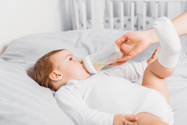 Lựa Chọn Sữa Đêm Tốt Nhất Cho Bé: Giúp Bé Ngủ Ngon Và Phát Triển Toàn Diện