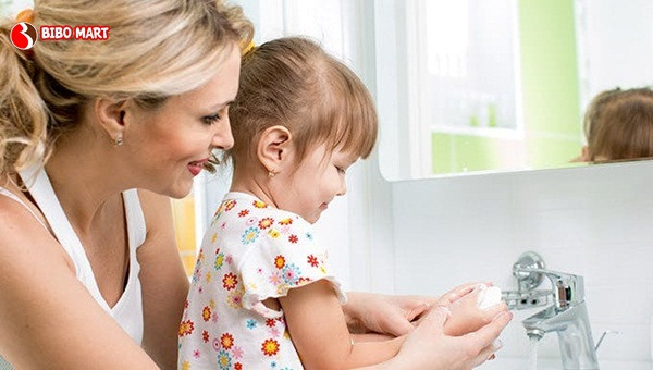 4 lưu ý quan trọng giúp phòng ngừa nhiễm trùng hô hấp ở trẻ khi giao mùa