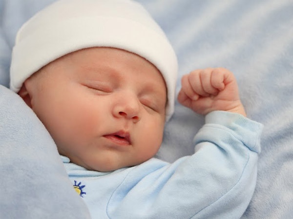 5 thói quen ngủ ảnh hưởng xấu đến sức khỏe bé mà mẹ nên biết