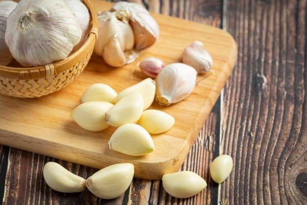 9 thực phẩm mẹ cần cho bé ăn thường xuyên  để ít ốm