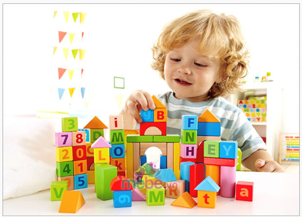 Bé từ 6 – 12 tháng: thời điểm vàng để ba mẹ kích thích các giác quan của trẻ